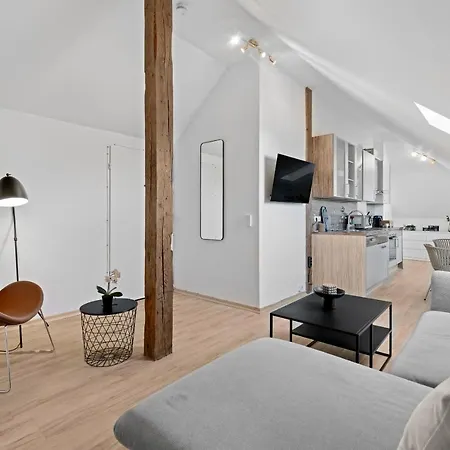 Stilvolle Wohnung: Private Dachterrasse - Zentral شقة *