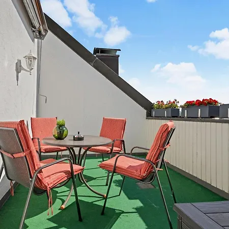 Stilvolle Wohnung: Private Dachterrasse - Zentral * 奥格斯堡