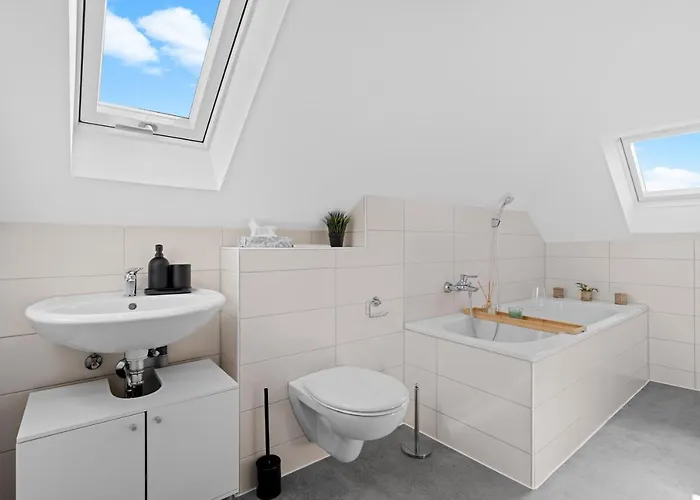 Stilvolle Wohnung: Private Dachterrasse - Zentral 公寓 *